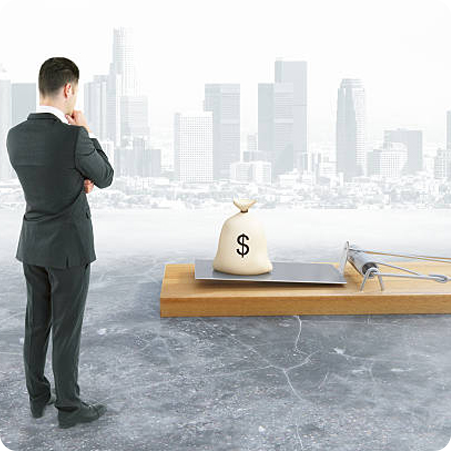 Man kijkt naar muizenval